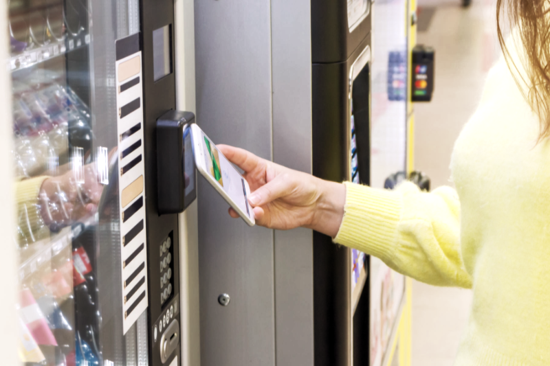Free vending machine card reader in action